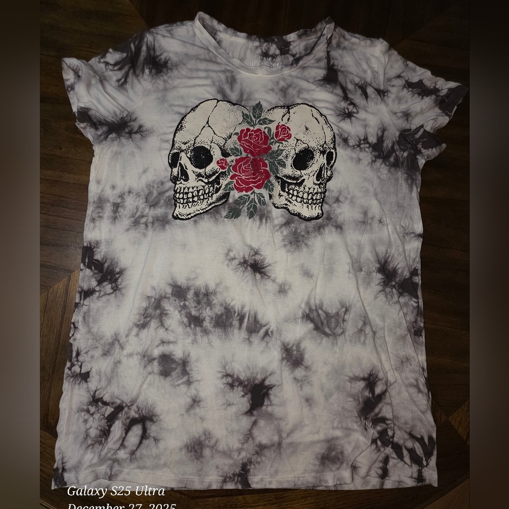 Torrid Black and White Tie-Dye Tee